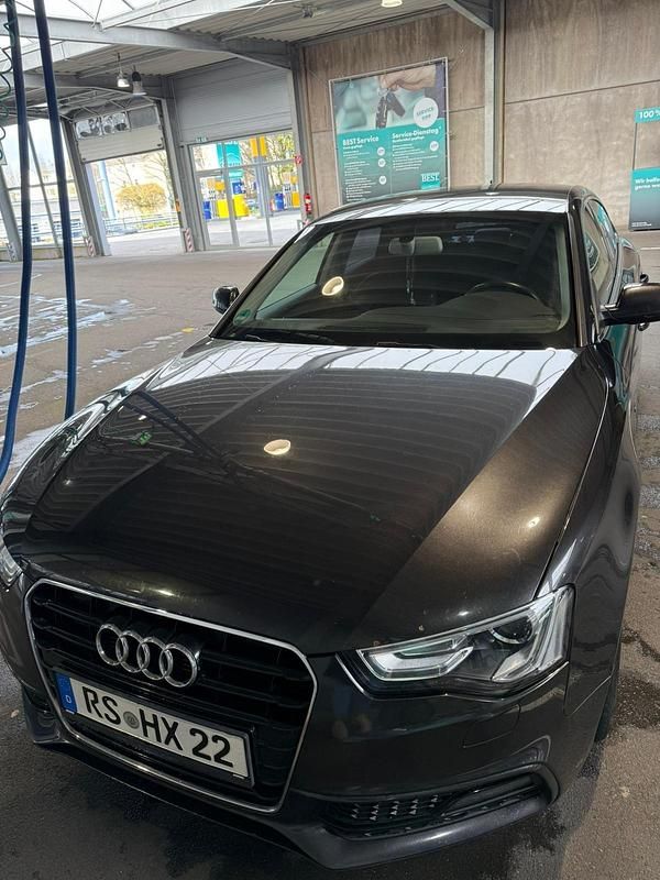 Gebraucht Audi A5 S-Line 177 PS (130 kW) 2014 Andere farben Coupé