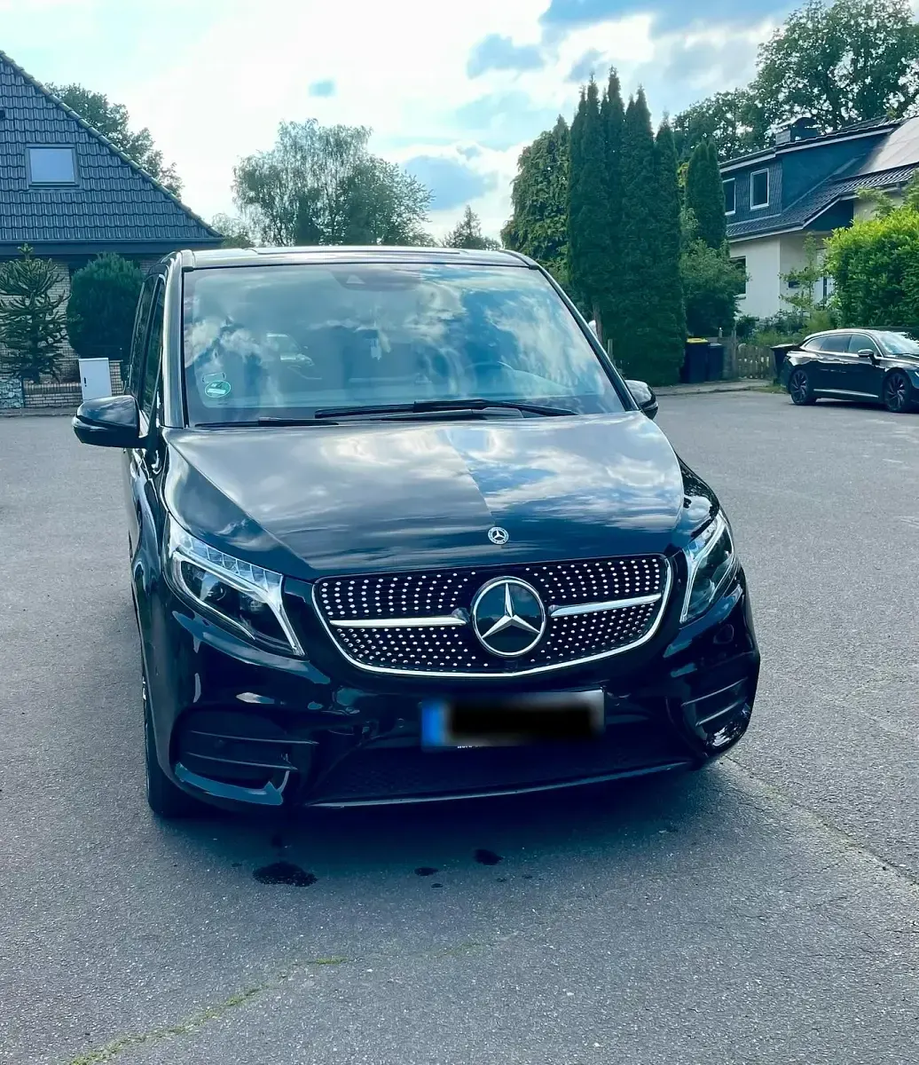 Gebraucht Mercedes V300 AMG 239 PS (175 kW) 2020 Schwarz Van / Kleinbus