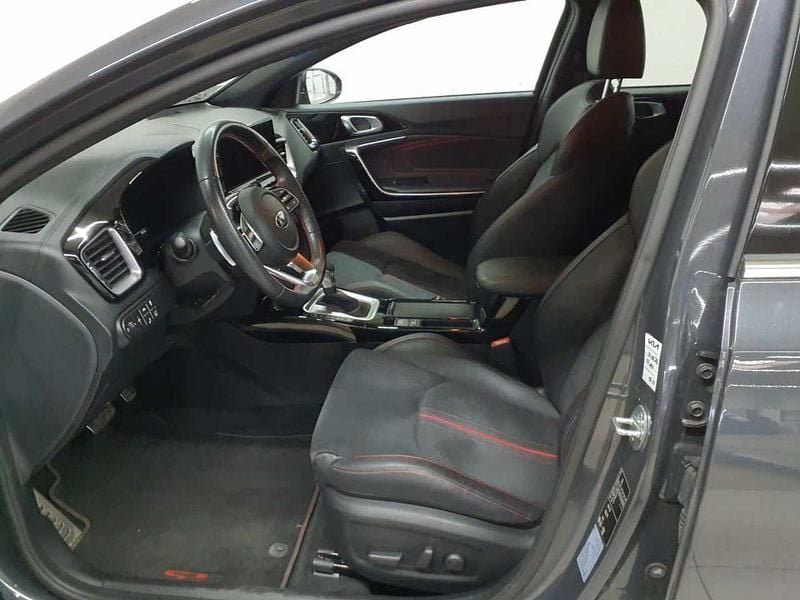 Gebraucht Kia ProCeed GT 204 PS (150 kW) 2022 Pentametal metallic Kombi