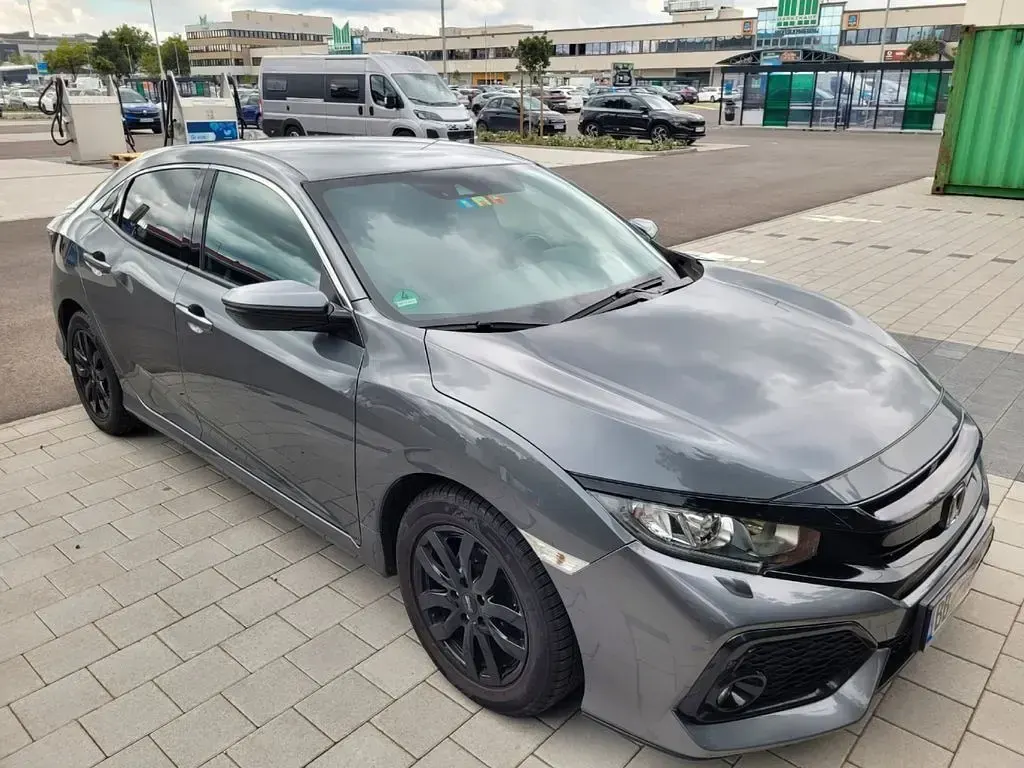 Gebraucht Honda Civic Elegance 129 PS (94 kW) 2017 Grau Limousine