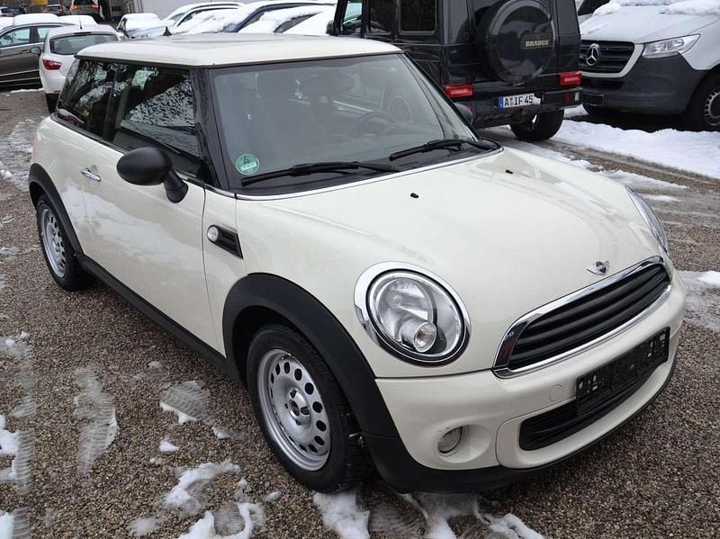 Usata Mini ONE 75 CV (55 kW) 2012 Bianco Utilitaria