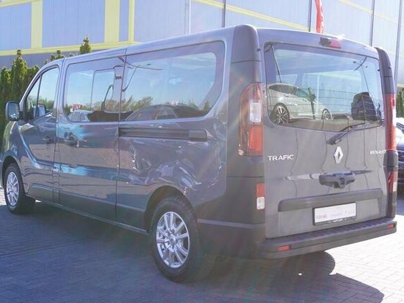 Second-hand Renault Trafic 2021 Gri Monovolum