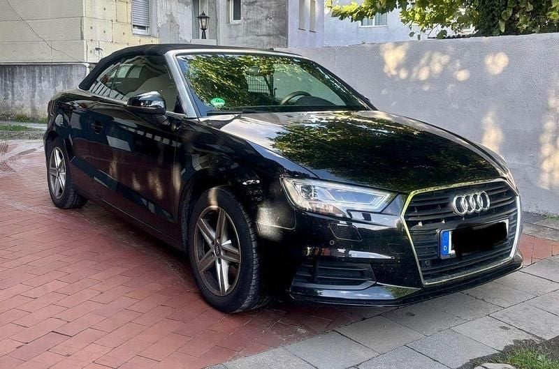 Schwarz Gebraucht 2019 Audi A3 Cabriolet Design Cabrio | 13.450 € (Superpreis) - Bild 1/4