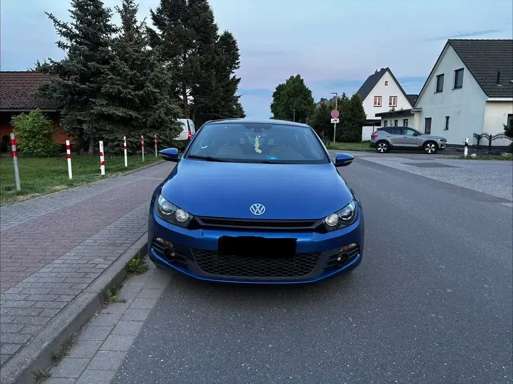 Gebraucht VW Scirocco Life 140 PS (102 kW) 2013 Blau Coupé