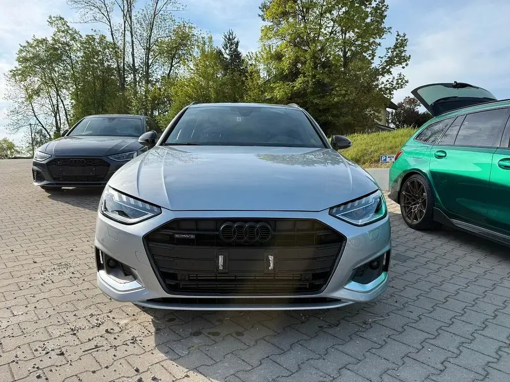 Gebraucht Audi A4 Advanced 265 PS (194 kW) 2023 Silber Kombi