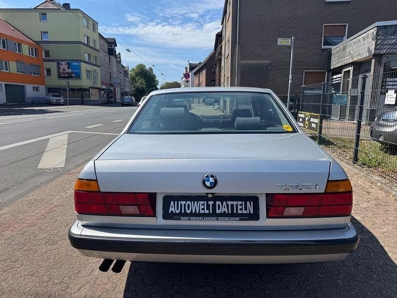 Gebraucht BMW 735 211 PS (155 kW) 1990 Grau Limousine