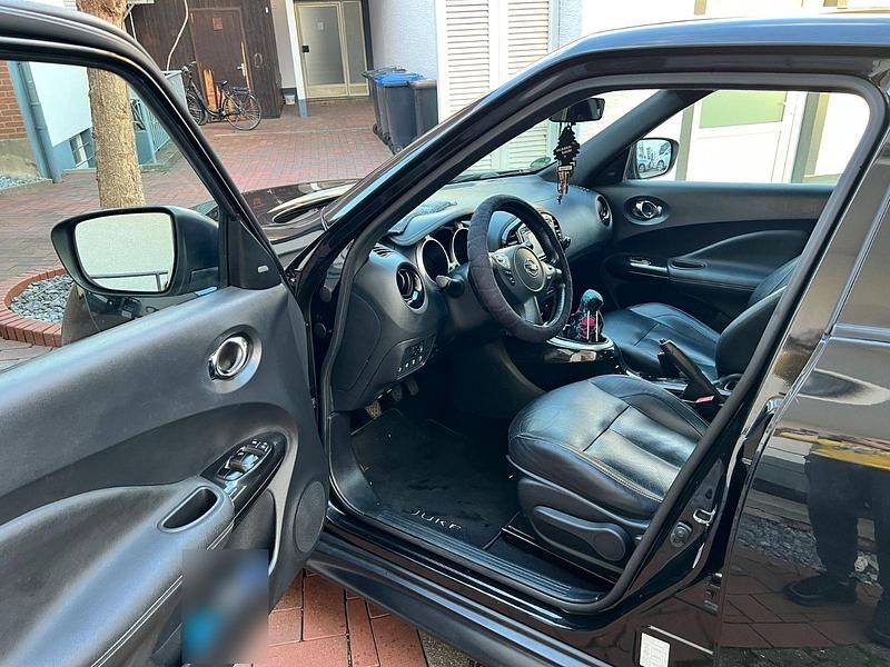Second-hand Nissan Juke N-Connecta 116 CP (85 kW) 2016 Negru SUV