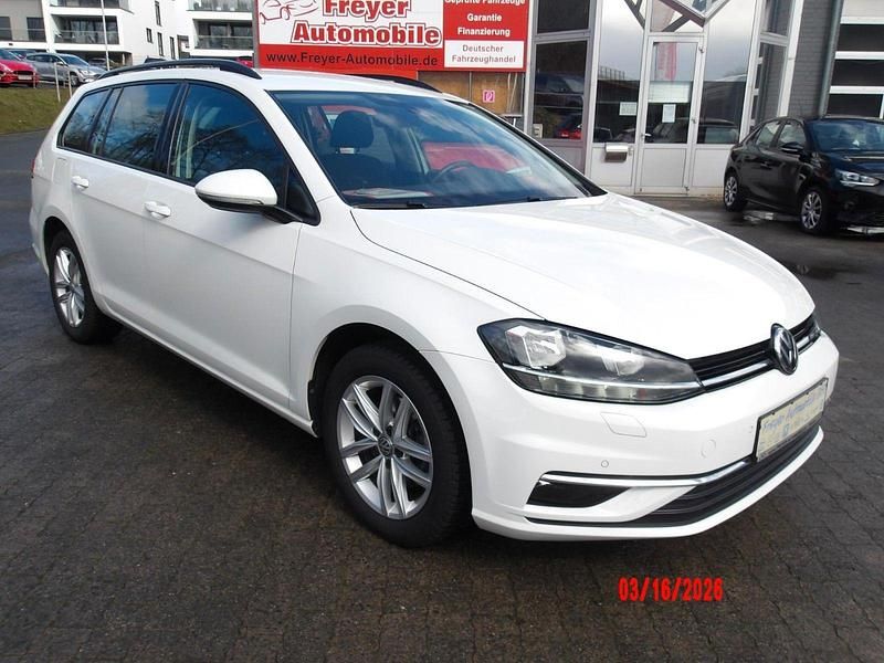 Second-hand VW Golf VII Comfortline 125 CP (91 kW) 2017 Alb Break
