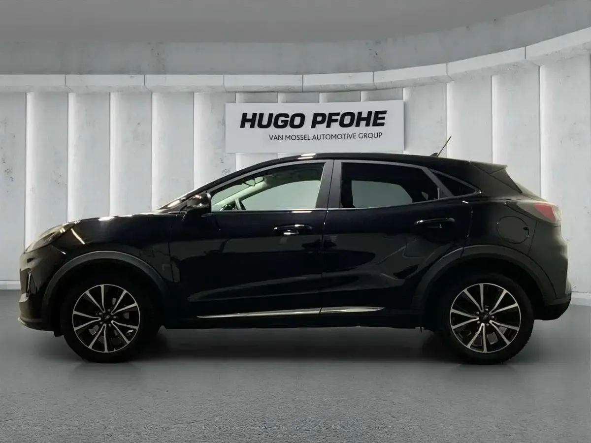 Usado Ford Puma Titanium 125 HP (91 kW) 2022 Preto SUV