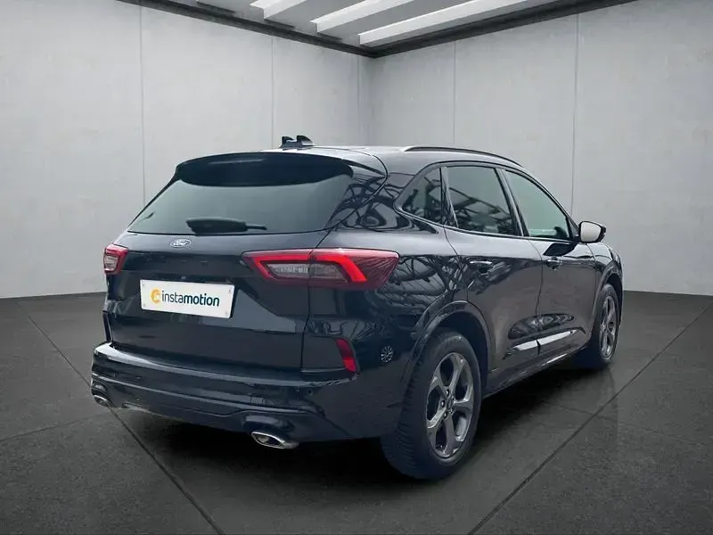 Gebraucht Ford Kuga ST-Line 186 PS (136 kW) 2025 Schwarz SUV