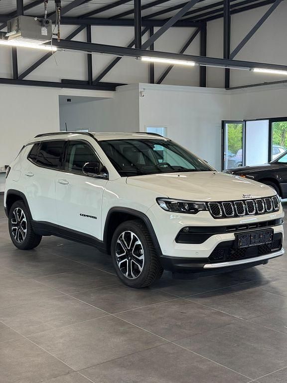Sl[5ca] alpine white uni Gebraucht 2022 Jeep Compass Limited SUV | 21.250 € (Superpreis) - Bild 1/4