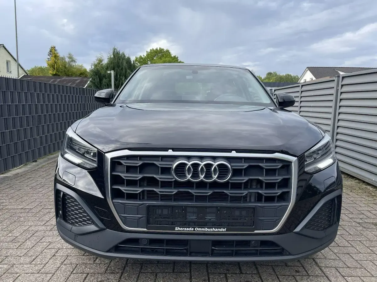 Gebraucht Audi Q2 Proline 110 PS (80 kW) 2023 Schwarz SUV