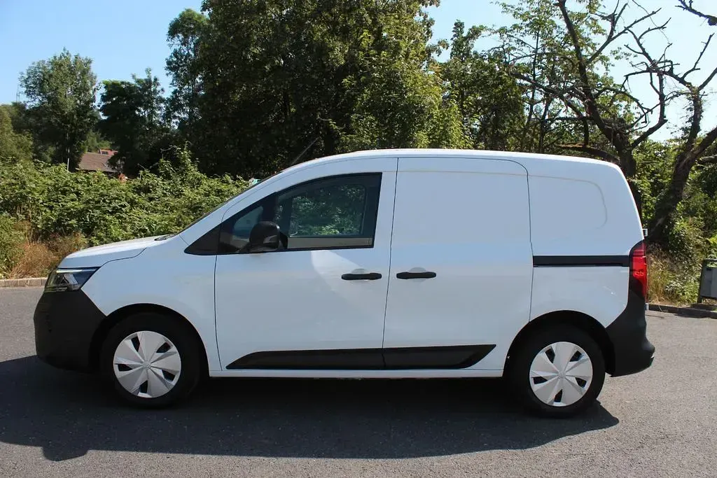 Gebraucht Nissan Townstar Acenta 131 PS (96 kW) 2024 Weiß Van