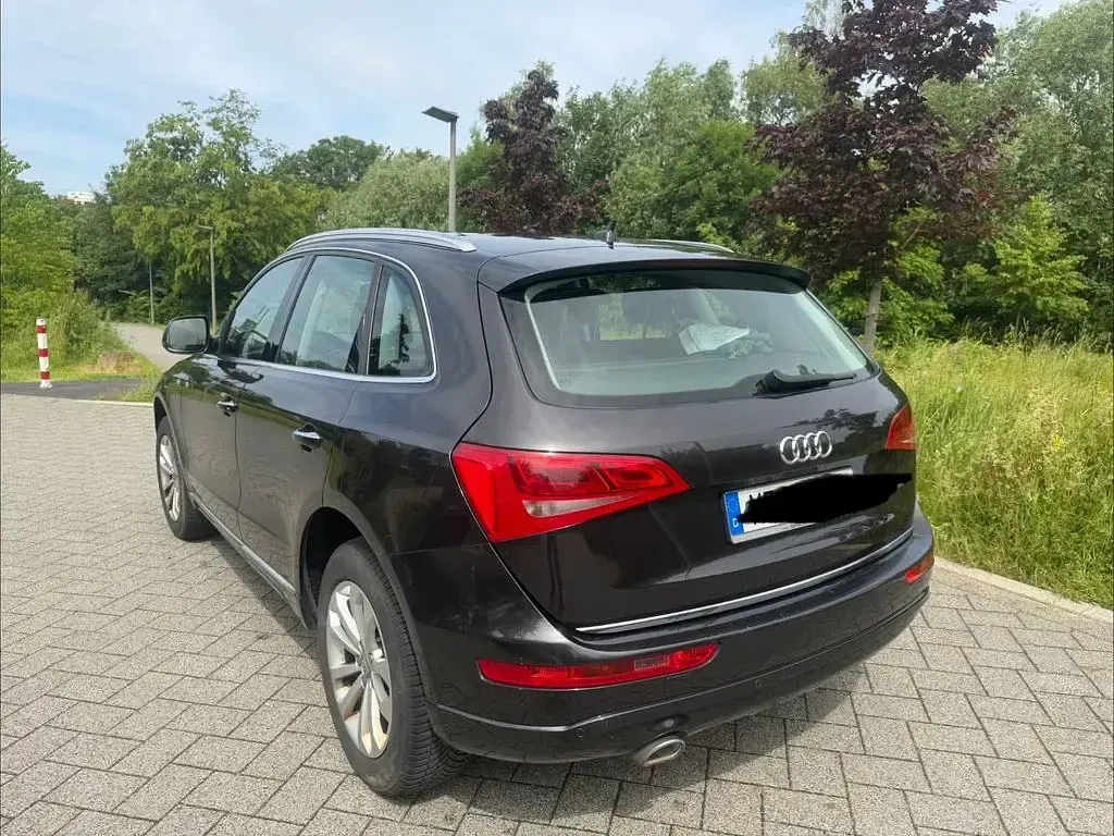 Gebraucht Audi Q5 Ambiente 177 PS (130 kW) 2014 Grau SUV