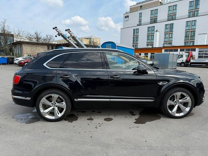 Gebraucht Bentley Bentayga 608 PS (447 kW) 2017 Schwarz SUV
