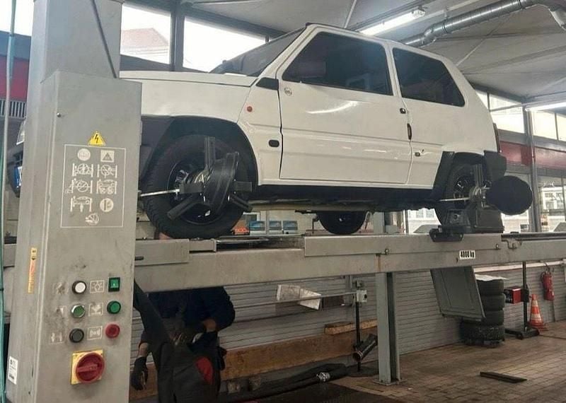 Weiß Gebraucht 2001 Fiat Panda Kleinwagen | 3.790 € - Bild 1/4