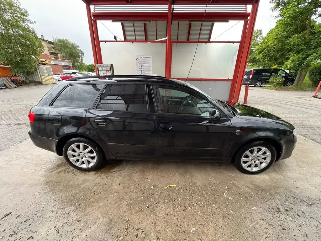 Gebraucht Seat Exeo 143 PS (105 kW) 2011 Schwarz Limousine