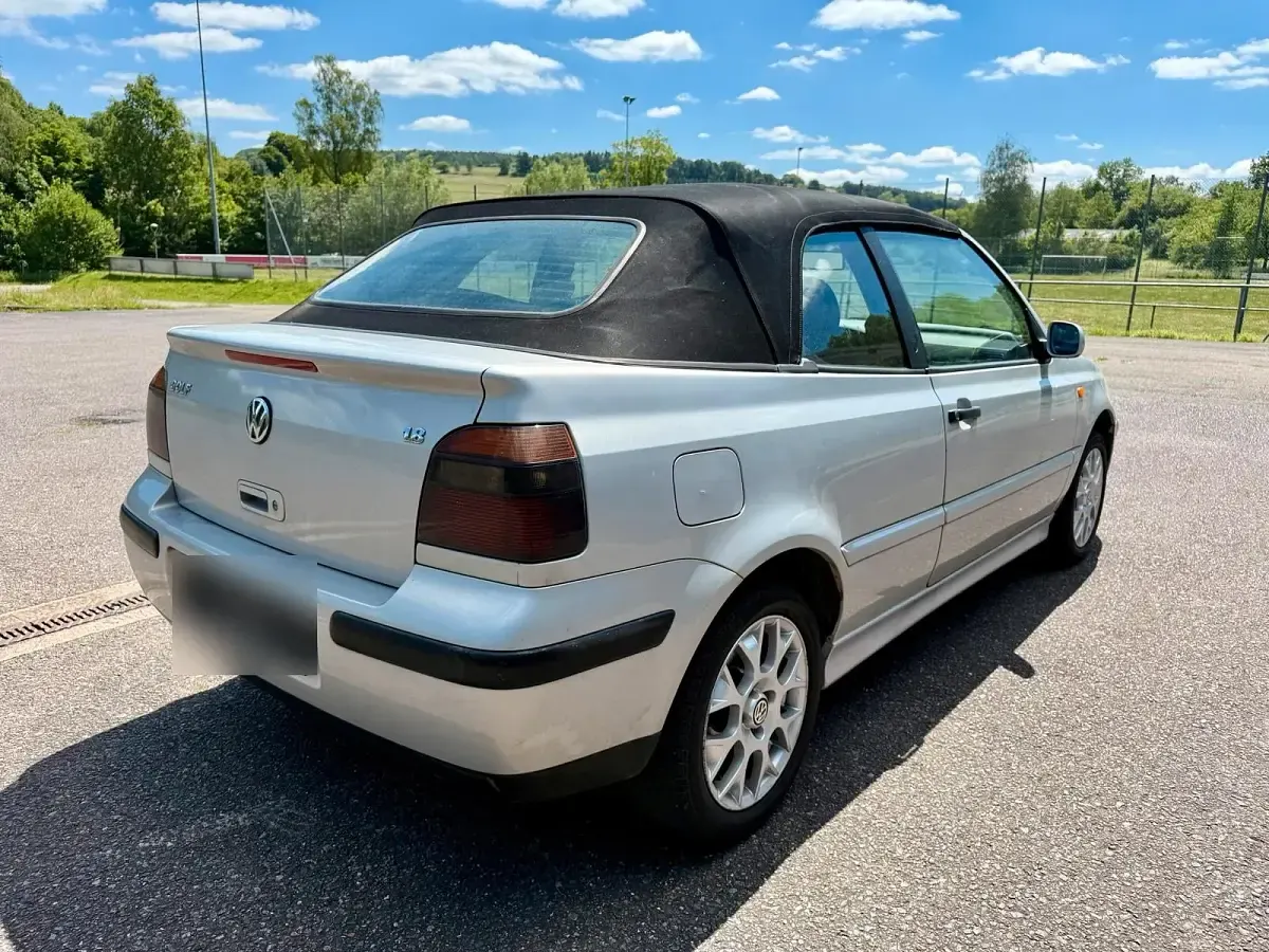 Gebraucht VW Golf 75 PS (55 kW) 1999 Silber Cabrio