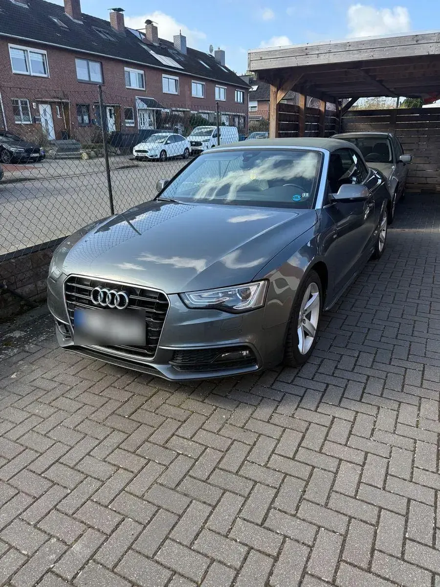 Gebraucht Audi A5 Cabriolet S-Line 177 PS (130 kW) 2014 Grau Cabrio