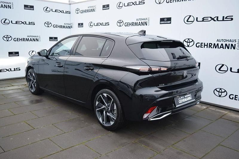 Neu Peugeot 308 Allure 131 PS (96 kW) 2025 Schwarz Limousine