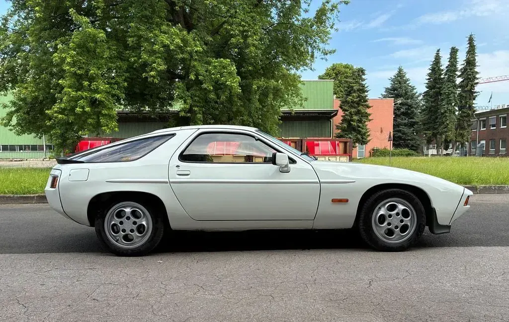 Gebraucht Porsche 928 241 PS (177 kW) 1978 Weiß Coupé