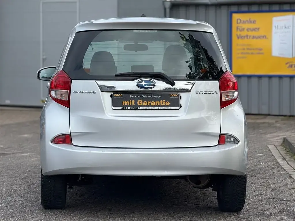 Gebraucht Subaru Trezia 90 PS (66 kW) 2011 Kleinwagen