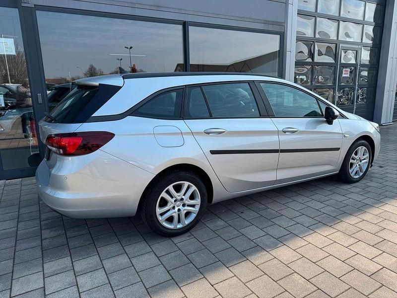 Gebraucht Opel Astra 110 PS (80 kW) 2018 Silber Kombi
