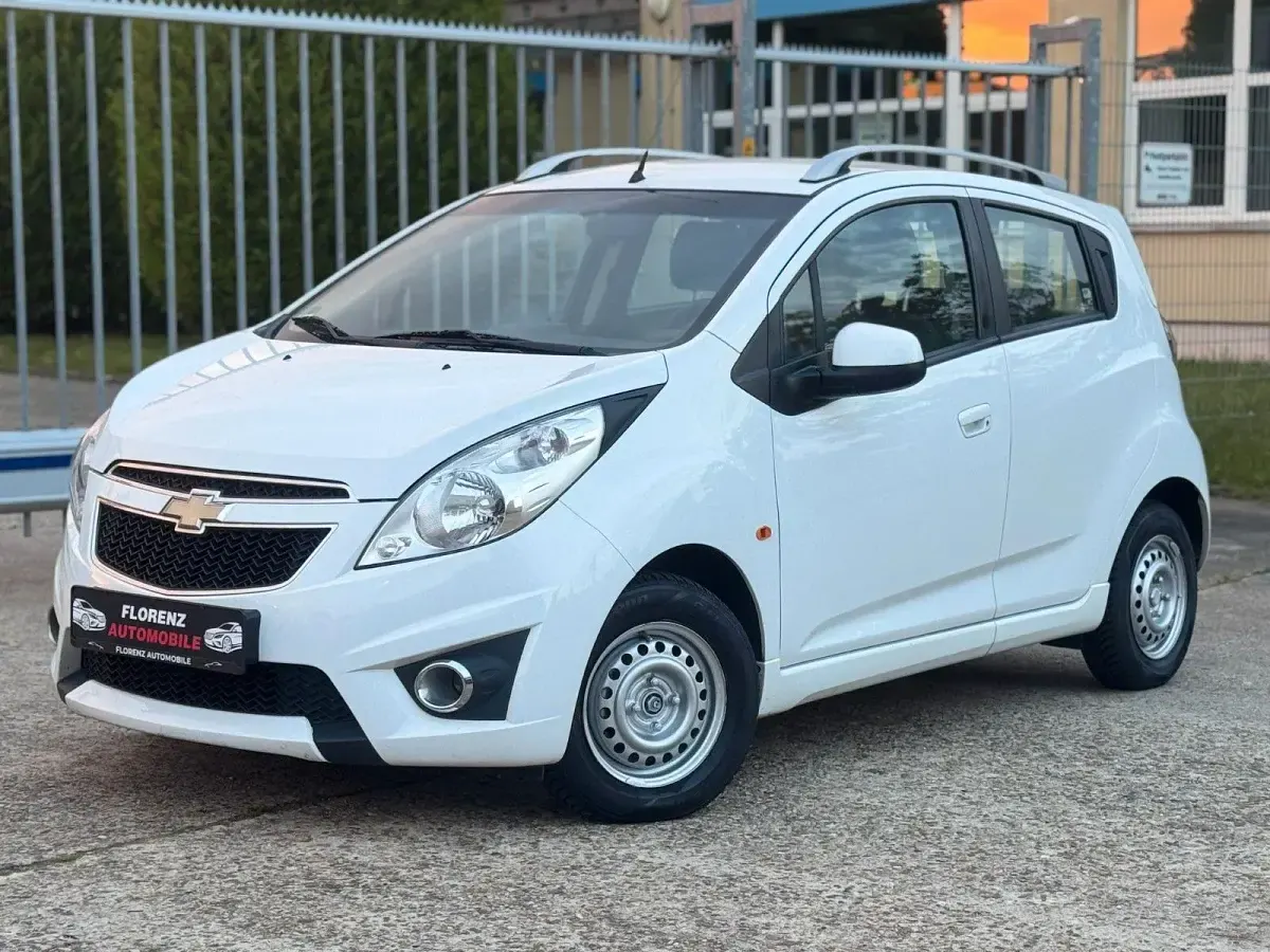 Brugt Chevrolet Spark LT 82 HK (60 kW) 2010 Hvid Hatchback