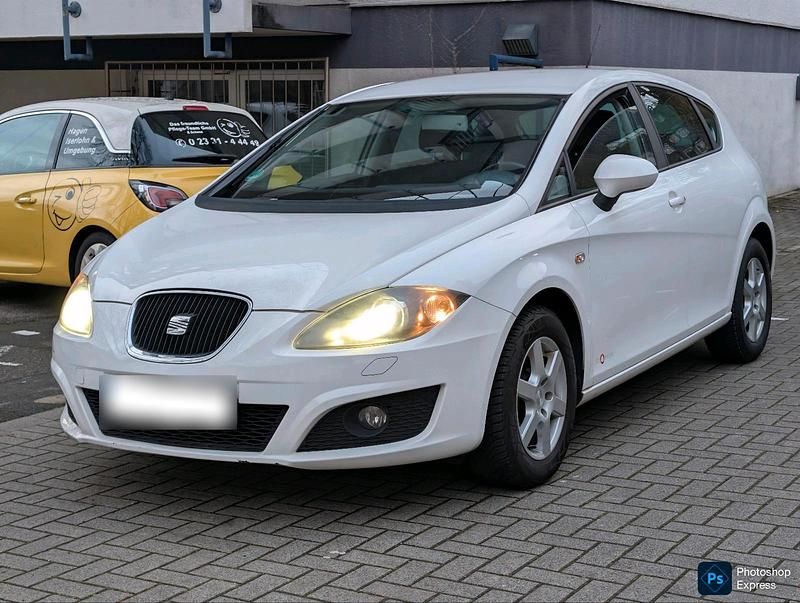 Gebraucht Seat Leon 105 PS (77 kW) 2011 Weiß Kleinwagen
