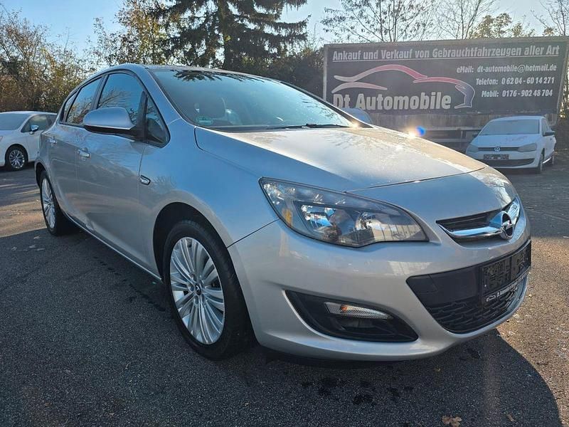Silber Gebraucht 2013 Opel Astra Active Limousine | 4.800 € (Superpreis) - Bild 1/4