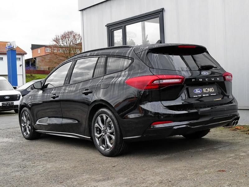 Gebraucht Ford Focus ST-Line X 155 PS (114 kW) 2025 Schwarz Kombi