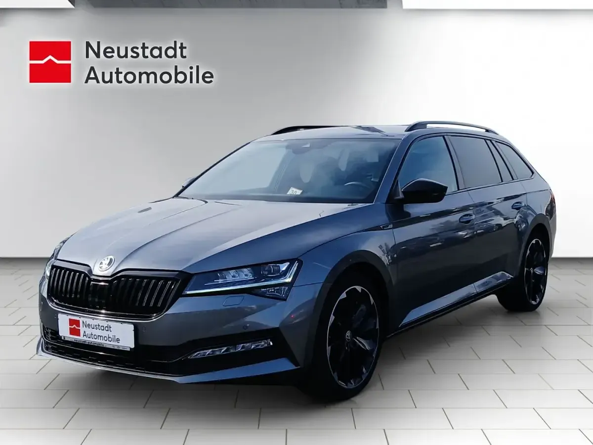 Gebraucht Skoda Superb SportLine 200 PS (147 kW) 2023 Kombi
