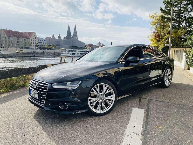 Schwarz Gebraucht 2015 Audi A7 S-Line Kleinwagen | 37.750 € - Bild 1/4