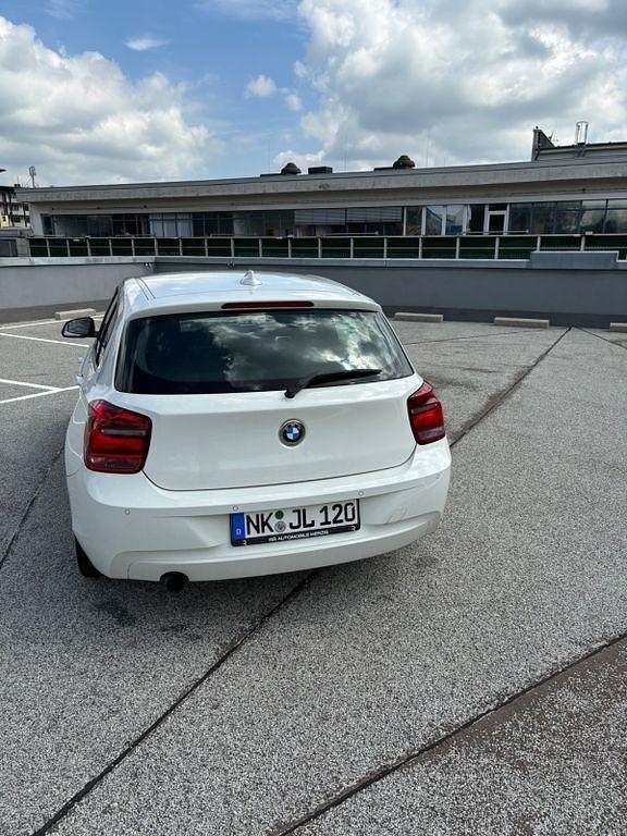 Schwarz Gebraucht 2012 BMW 116 Kleinwagen | 6.499 € (Guter Preis) - Bild 1/4