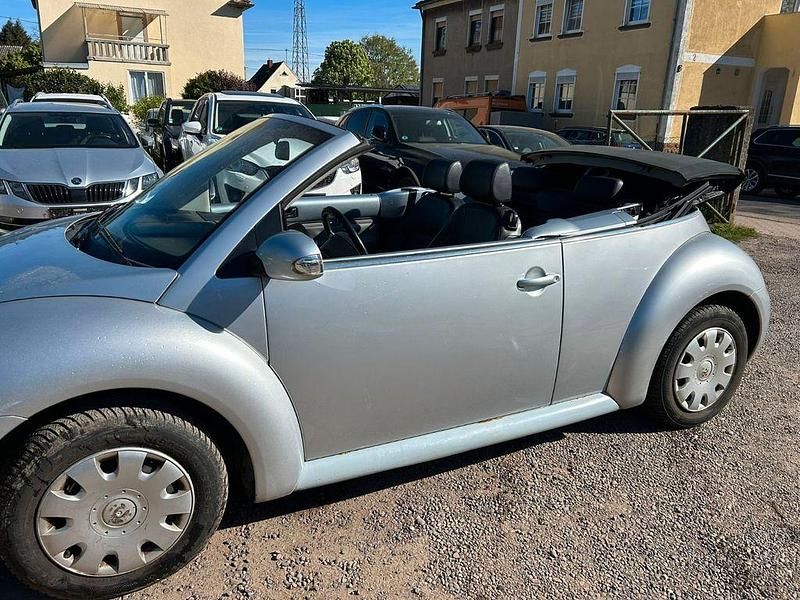 Gebraucht VW New Beetle Cabriolet Highline 116 PS (85 kW) 2004 Silber Cabrio