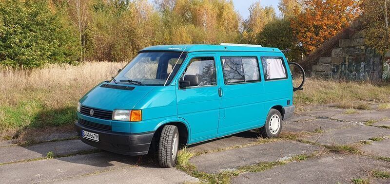 Grün Gebraucht 1991 VW T4 California Van | 12.700 € - Bild 1/4