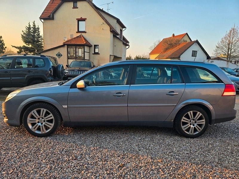 Gebraucht Opel Vectra Edition 120 PS (88 kW) 2006 Grau Kombi