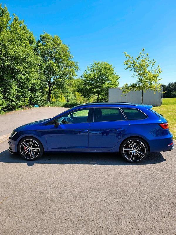 Gebraucht Seat Leon 4Drive 300 PS (220 kW) 2018 Kombi