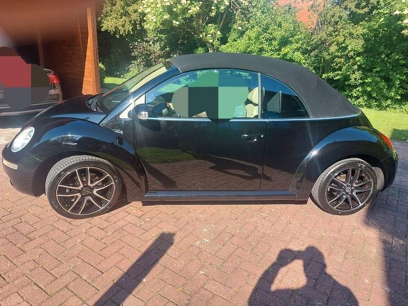 Gebraucht VW New Beetle 116 PS (85 kW) 2008 Schwarz Kleinwagen
