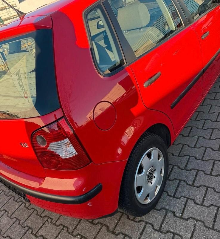 Gebraucht VW Polo 64 PS (47 kW) 2002 Rot Kleinwagen