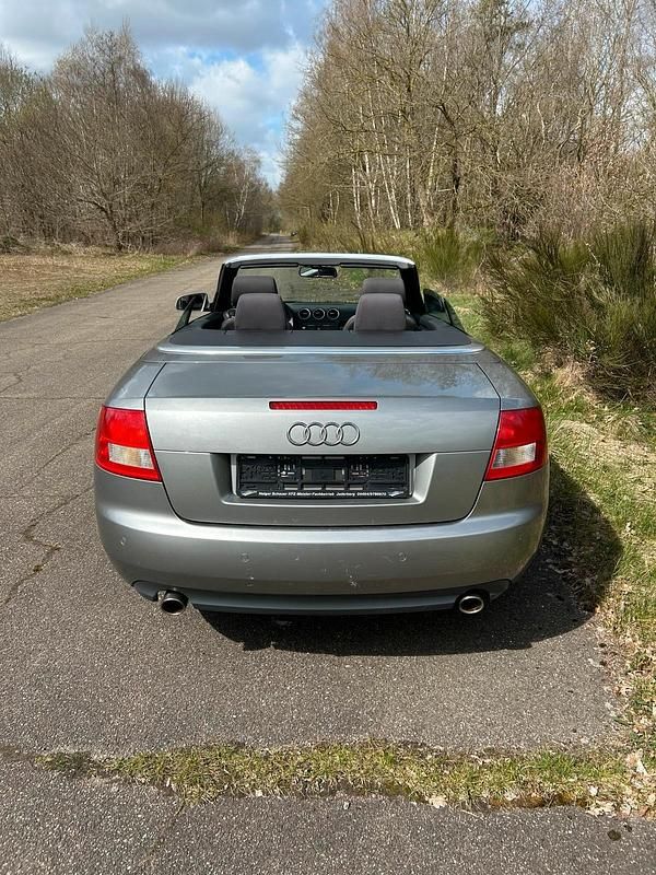 Gebraucht Audi A4 Cabriolet 163 PS (119 kW) 2004 Silber Cabrio