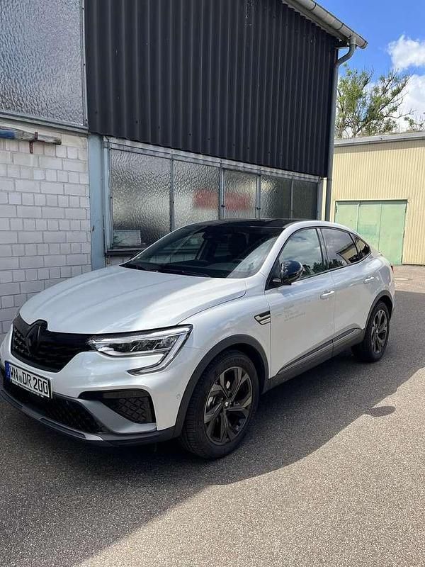 Gebraucht Renault Arkana Engineered 143 PS (105 kW) 2024 Weiß SUV