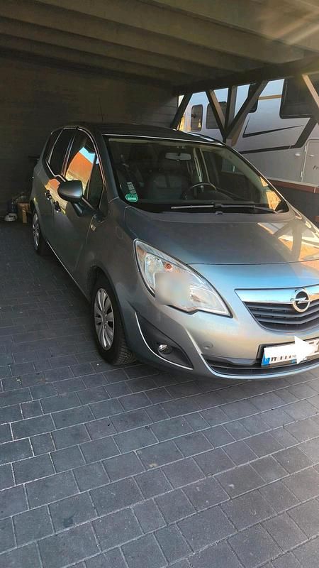 Gebraucht Opel Meriva 100 PS (73 kW) 2011 Grau Van / Kleinbus