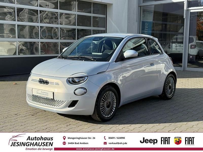Blau Neu 2025 Fiat 500e Icon Kleinwagen | 27.750 € (Superpreis) - Bild 1/4