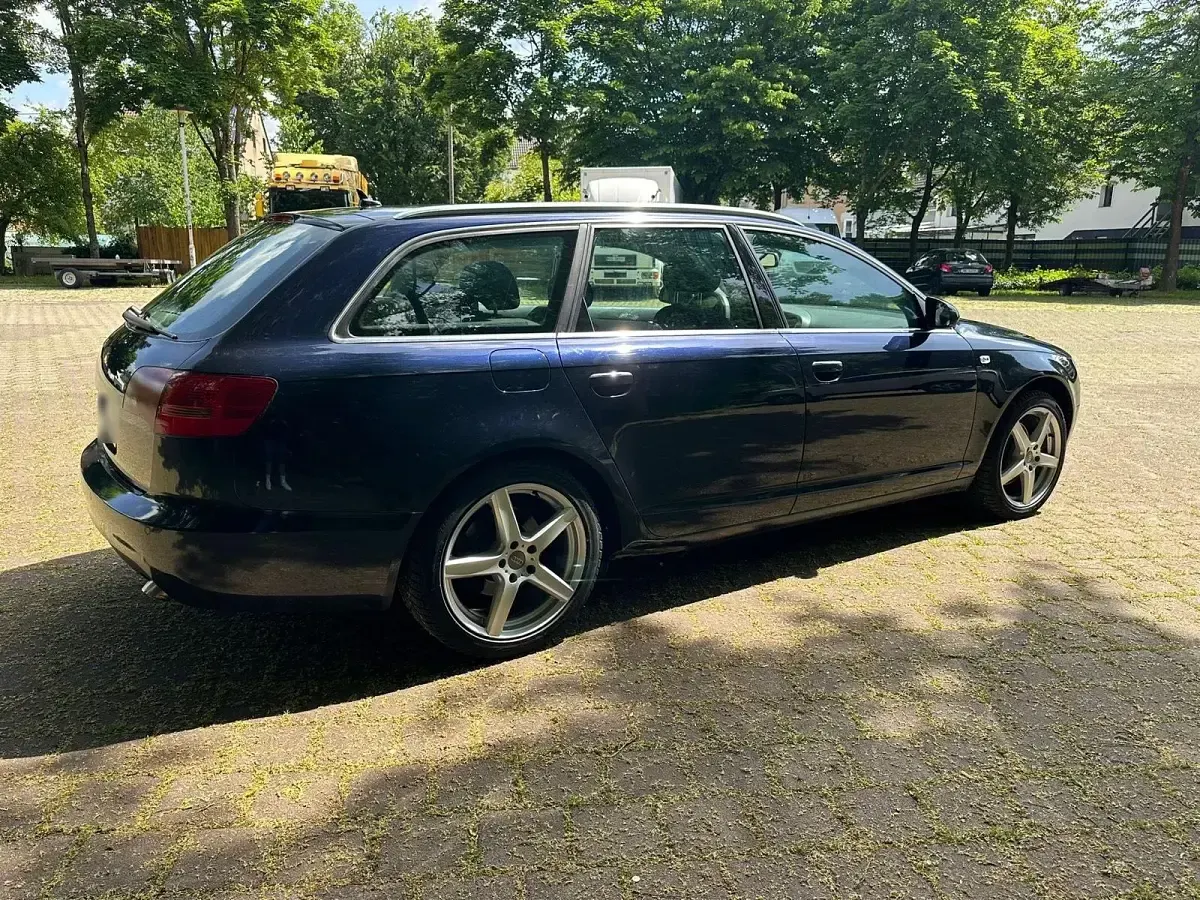 Używany Audi A6 Ambiente 190 KM (139 kW) 2006 Niebieski Kombi