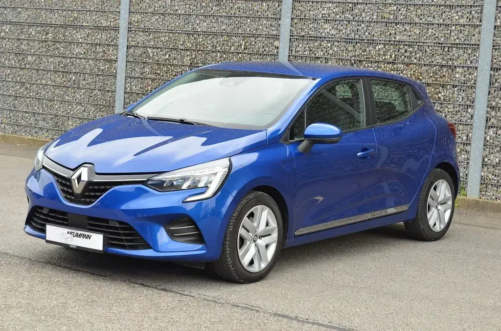 Używany Renault Clio V Experience 86 KM (63 kW) 2020 Niebieski Sedan/Limuzyna