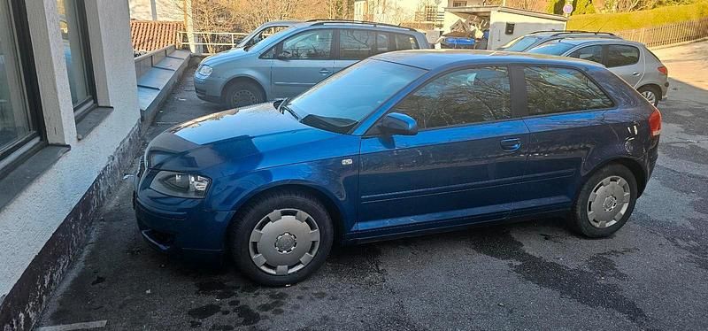 Gebraucht Audi A3 102 PS (75 kW) 2007 Blau Kleinwagen
