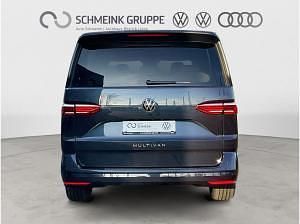 Neu VW Multivan Life 204 PS (150 kW) 2025 Blau (starlight blue metallic) Van