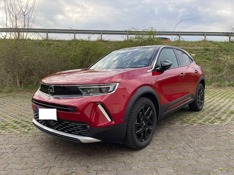 Rot Gebraucht 2022 Opel Mokka Ultimate SUV | 18.300 € (Guter Preis) - Bild 1/4