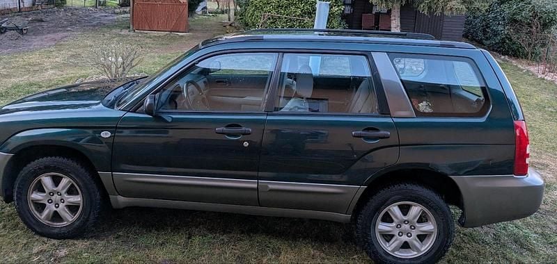 Second-hand Subaru Forester 125 CP (91 kW) 2003 Verde SUV